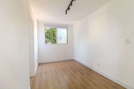 Apartamento à venda com 40m², 2 quartos e 1 vaga Apartamento à venda com 40m², 2 quartos e 1 vagaSala