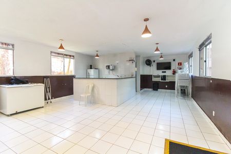 Apartamento à venda com 40m², 2 quartos e 1 vaga Apartamento à venda com 40m², 2 quartos e 1 vagaÁrea comum - Salão de festas