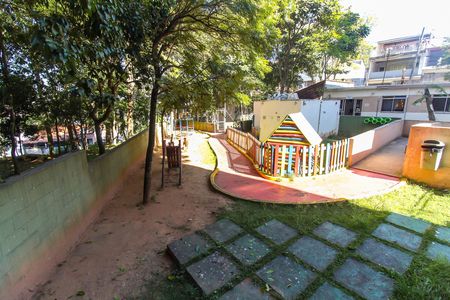 Apartamento à venda com 40m², 2 quartos e 1 vaga Apartamento à venda com 40m², 2 quartos e 1 vagaÁrea Comum