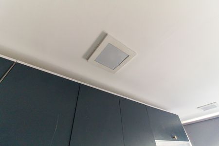 Apartamento à venda com 40m², 2 quartos e 1 vaga Apartamento à venda com 40m², 2 quartos e 1 vagaCozinha e Área de Serviço