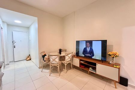 Apartamento para alugar com 72m², 2 quartos e sem vaga