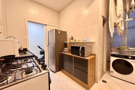 Apartamento para alugar com 72m², 2 quartos e sem vaga