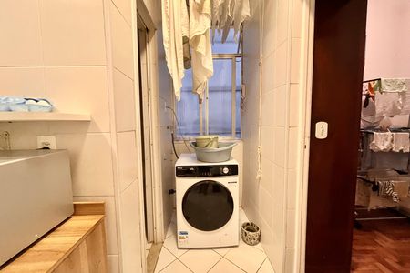 Apartamento para alugar com 72m², 2 quartos e sem vaga