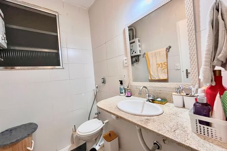 Apartamento para alugar com 72m², 2 quartos e sem vaga
