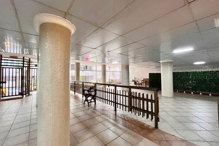 Apartamento para alugar com 72m², 2 quartos e sem vaga