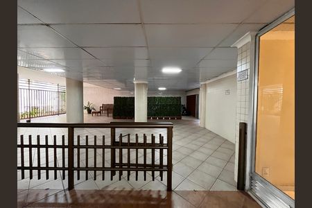 Apartamento para alugar com 72m², 2 quartos e sem vaga