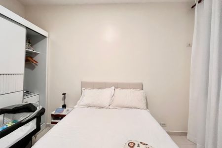 Apartamento para alugar com 72m², 2 quartos e sem vaga