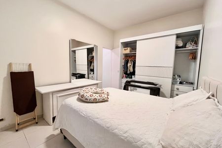 Apartamento para alugar com 72m², 2 quartos e sem vaga