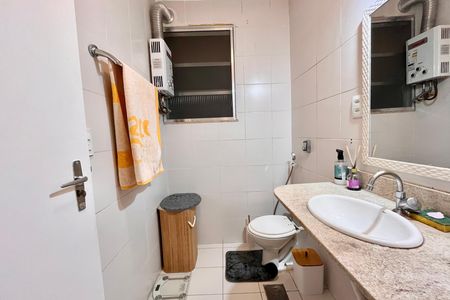 Apartamento para alugar com 72m², 2 quartos e sem vaga
