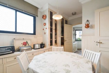 Apartamento à venda com 3 quartos, 202m² em Planalto Paulista, São Paulo