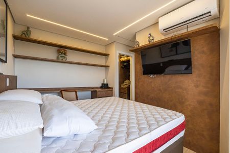 Suíte  de apartamento para alugar com 2 quartos, 93m² em Pinheiros, São Paulo