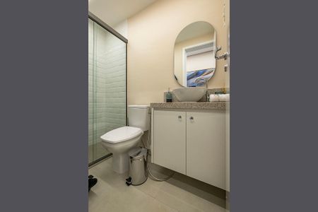 Banheiro de apartamento à venda com 2 quartos, 93m² em Pinheiros, São Paulo