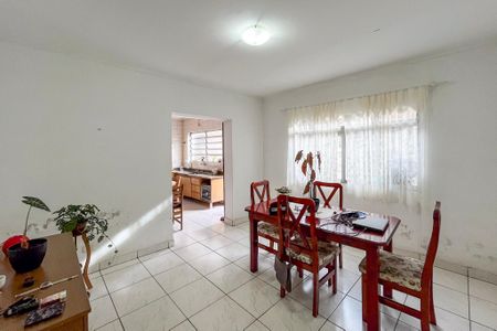 Casa à venda com 183m², 3 quartos e 4 vagas Casa à venda com 183m², 3 quartos e 4 vagasSala de Jantar