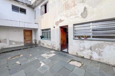 Casa à venda com 183m², 3 quartos e 4 vagas Casa à venda com 183m², 3 quartos e 4 vagasQuintal