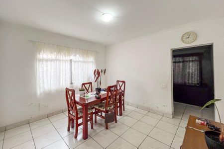 Casa à venda com 183m², 3 quartos e 4 vagas Casa à venda com 183m², 3 quartos e 4 vagasSala de Jantar
