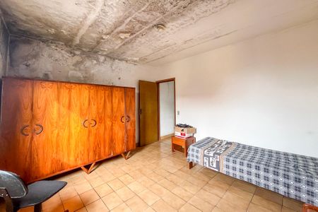 Casa à venda com 183m², 3 quartos e 4 vagas Casa à venda com 183m², 3 quartos e 4 vagasQuarto 1