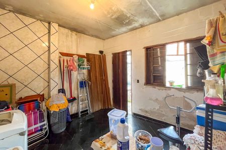 Casa à venda com 183m², 3 quartos e 4 vagas Casa à venda com 183m², 3 quartos e 4 vagasQuarto de Serviço