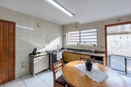 Casa à venda com 183m², 3 quartos e 4 vagas Casa à venda com 183m², 3 quartos e 4 vagasCozinha