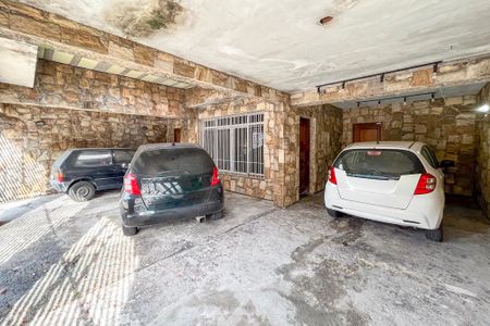 Casa à venda com 183m², 3 quartos e 4 vagas