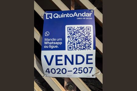 Casa à venda com 183m², 3 quartos e 4 vagas Casa à venda com 183m², 3 quartos e 4 vagasPlaca Quinto andar