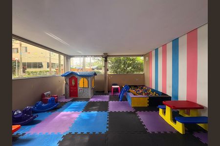 Apartamento à venda com 60m², 3 quartos e 1 vaga Apartamento à venda com 60m², 3 quartos e 1 vagaBrinquedoteca