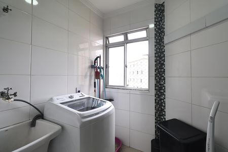 Apartamento à venda com 60m², 3 quartos e 1 vaga Apartamento à venda com 60m², 3 quartos e 1 vagaLavanderia