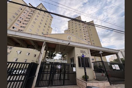 Apartamento à venda com 60m², 3 quartos e 1 vaga Apartamento à venda com 60m², 3 quartos e 1 vagaFachada