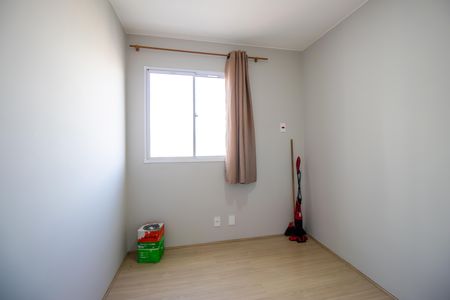 Quarto 1 de apartamento para alugar com 2 quartos, 41m² em Ramos, Rio de Janeiro