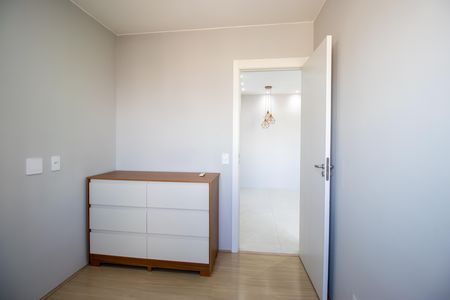 Quarto 1 de apartamento para alugar com 2 quartos, 41m² em Ramos, Rio de Janeiro
