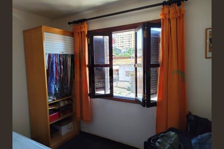 Casa à venda com 3 quartos, 220m² em Jardim Santo Antoninho, São Paulo