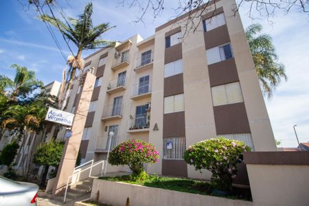 Apartamento para alugar com 45m², 1 quarto e 1 vaga Apartamento para alugar com 45m², 1 quarto e 1 vagaFachada do Bloco