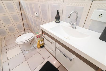 Casa para alugar com 60m², 1 quarto e sem vagaBanheiro