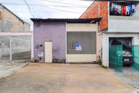 Casa para alugar com 60m², 1 quarto e sem vagaFachada