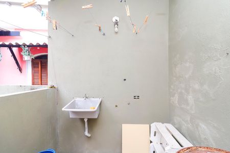 Casa para alugar com 60m², 1 quarto e sem vagaÁrea de Serviço