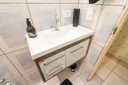 Casa para alugar com 60m², 1 quarto e sem vagaBanheiro
