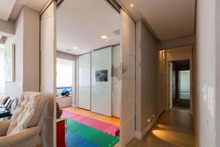 Apartamento à venda com 280m², 4 quartos e 4 vagas