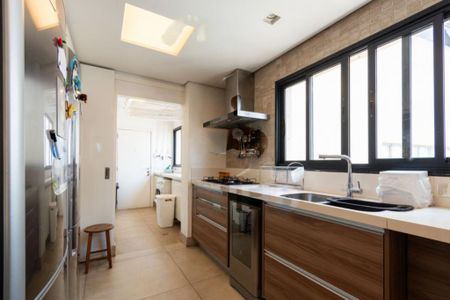 Apartamento à venda com 280m², 4 quartos e 4 vagas