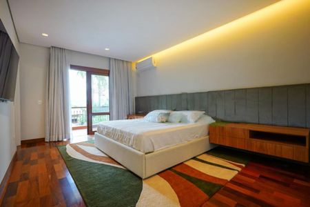Casa à venda com 704m², 5 quartos e 8 vagas