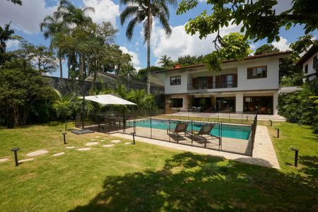 Casa à venda com 704m², 5 quartos e 8 vagas