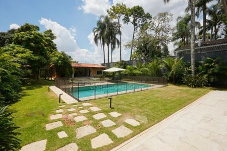 Casa à venda com 704m², 5 quartos e 8 vagas
