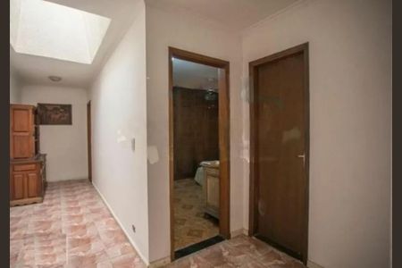 Casa à venda com 5 quartos, 245m² em Campo Belo, São Paulo
