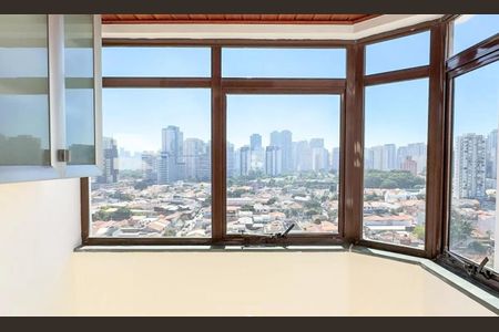 Apartamento à venda com 140m², 3 quartos e 3 vagasVaranda