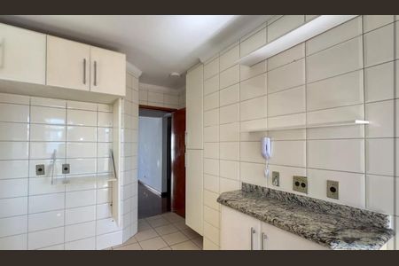 Apartamento à venda com 140m², 3 quartos e 3 vagasCozinha