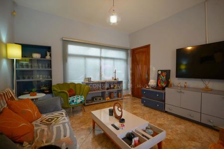Casa à venda com 3 quartos, 238m² em Santo Amaro, São Paulo