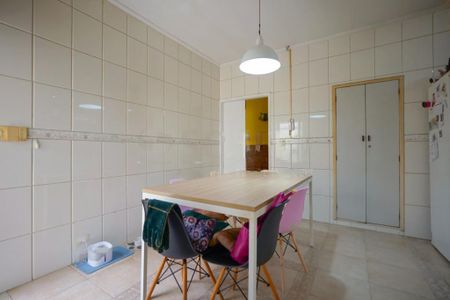 Casa à venda com 238m², 3 quartos e 2 vagas