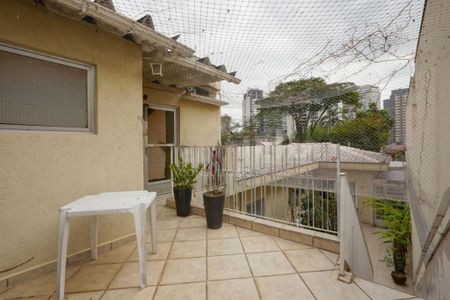 Casa à venda com 238m², 3 quartos e 2 vagas