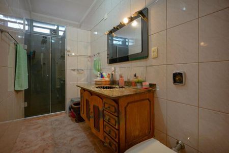 Casa à venda com 238m², 3 quartos e 2 vagas