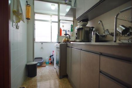 Cozinha de apartamento à venda com 1 quarto, 40m² em Petrópolis, Porto Alegre