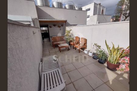 Casa à venda com 100m², 3 quartos e 2 vagas