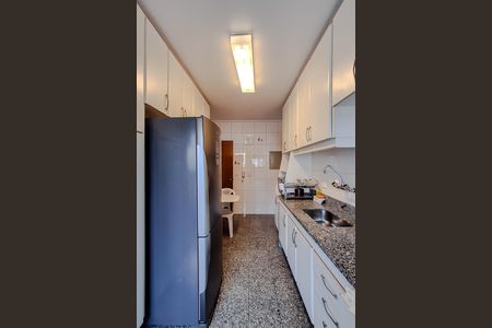 Apartamento à venda com 82m², 2 quartos e 2 vagas Apartamento à venda com 82m², 2 quartos e 2 vagasCozinha